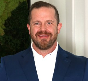 Orlando Oral Surgeon, Dr.Milton